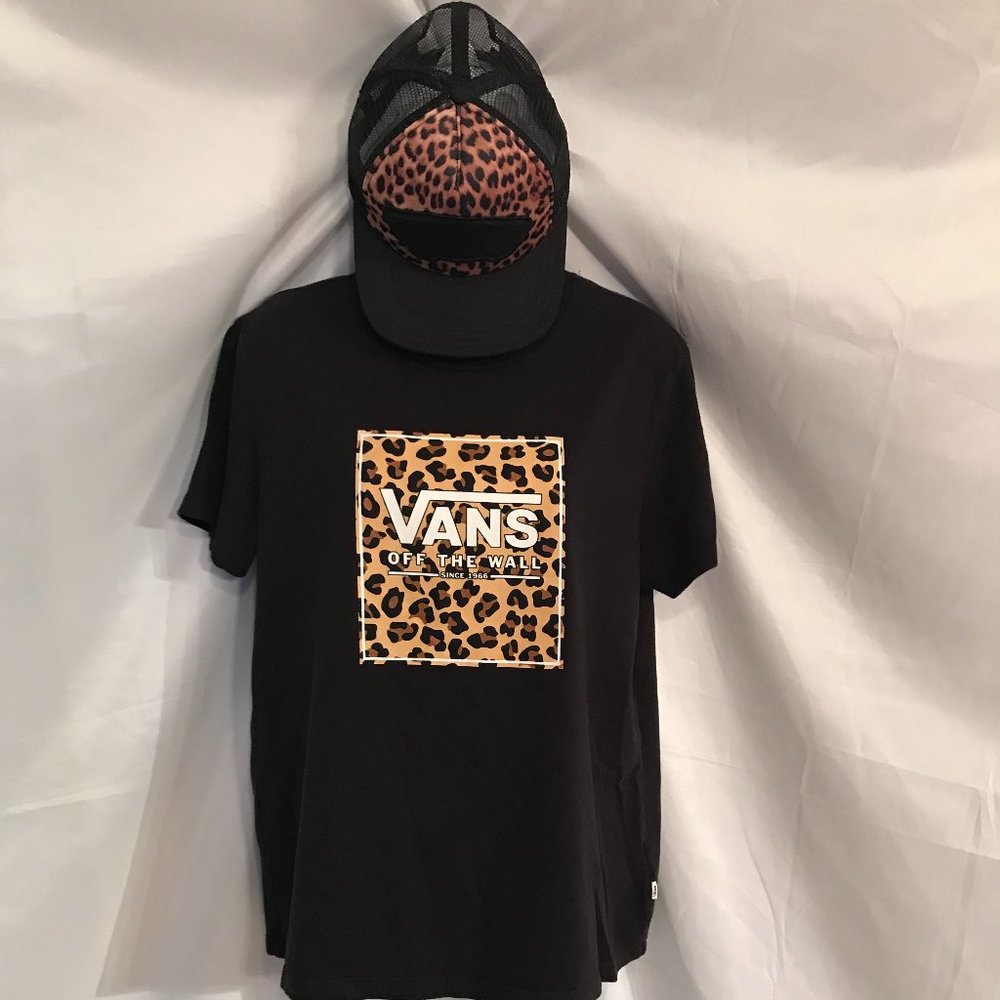 Vans Off The Wall Leopard Print Flat Bill Hat & Center Logo Tee Shirt #102